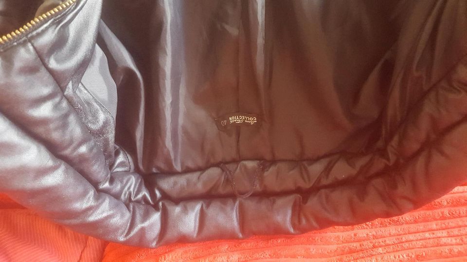 Übergangsjacke schwarz in Mainstockheim