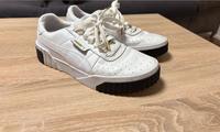 Puma Sneaker / Sportschuhe Damen 38.5 Neuwertig Hessen - Heringen (Werra) Vorschau