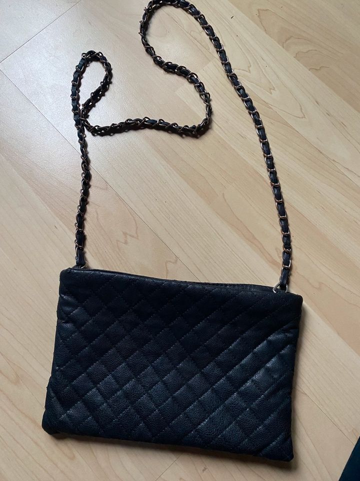 Schwarze Clutch / Kleine Tasche von Blanco / Abendtasche in Bayern - Neusäß  | eBay Kleinanzeigen ist jetzt Kleinanzeigen