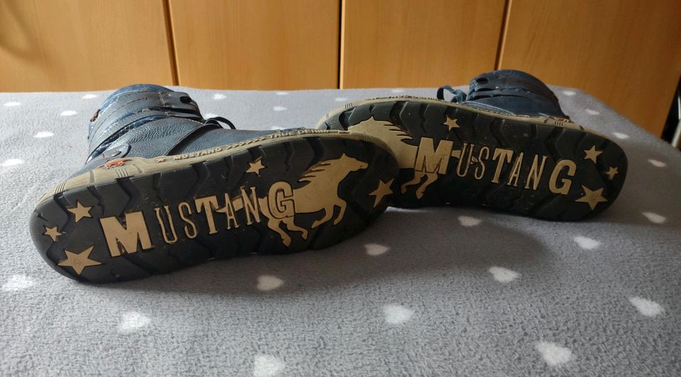 Mustang Schnür Boots - Größe: 42 in Döbeln