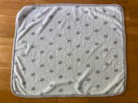 Kuschelige Babydecke 1mx1m weiß mit grauen Sternen Obergiesing-Fasangarten - Obergiesing Vorschau