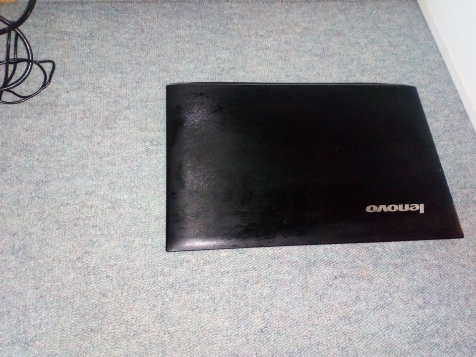 lenovo laptop in Aura a. d. Saale