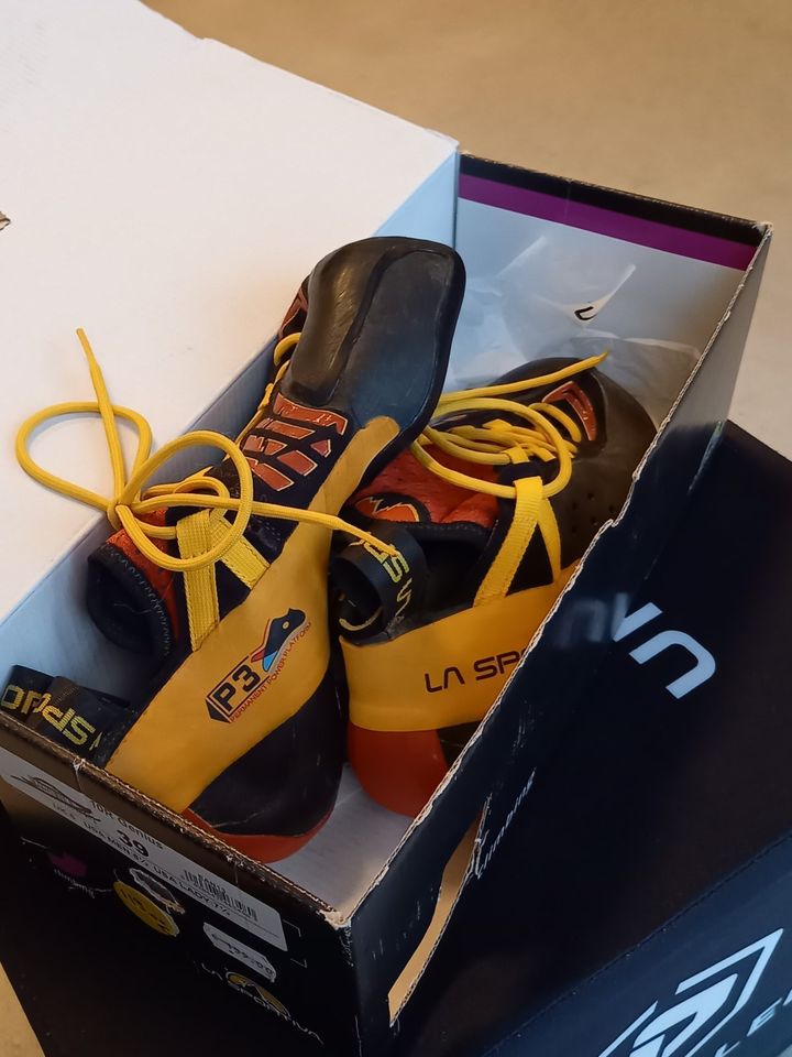 LA SPORTIVA Genius Kletterschuhe Bouldern Schuhe Sport EU 38 & 39 in Hilden