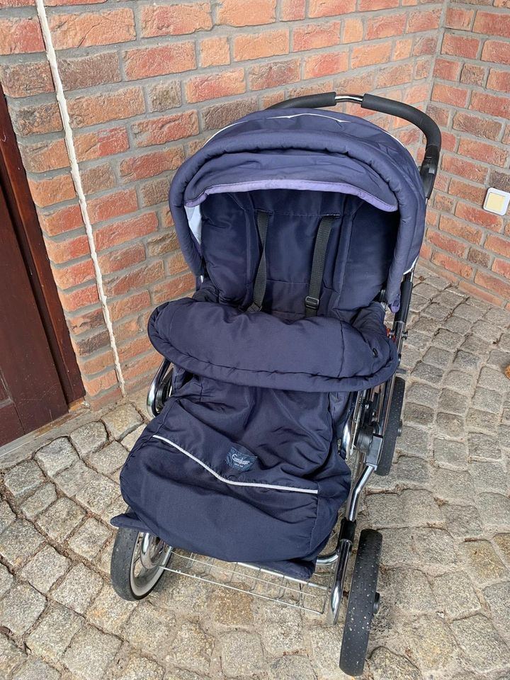 Hochwertiger Emmaljunga Kinderwagen für kleines Geld in Willich