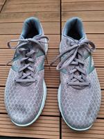 Sportschuhe fliederfarben von New Balance Bayern - Schwabach Vorschau