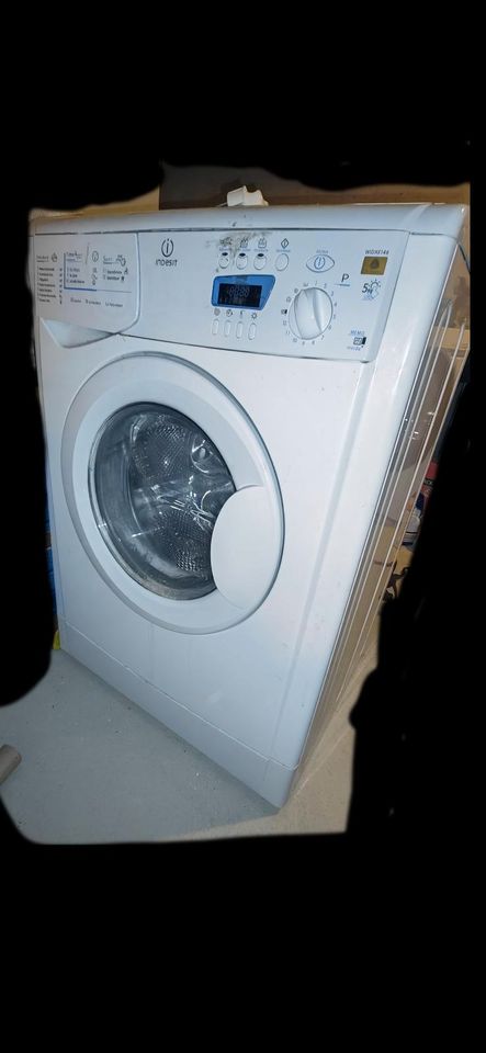Defekt - Waschmaschine Waschtrockner Indesit widxe 146 de in Adelsdorf