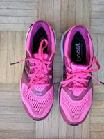 Adidas Energy Boost Laufschuhe Gr. 39 1/3 Thüringen - Erfurt Vorschau