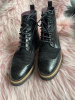 Fast neue Stiefelette v. Brax Gr. 38 Budapester Muster Nordrhein-Westfalen - Herford Vorschau