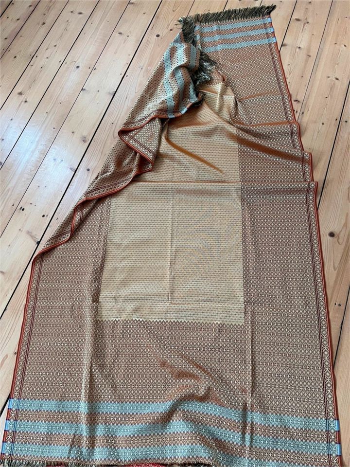 Asiatische Decken, Tischdecke, Tischläufer Thai Silk wie neu in Limburg