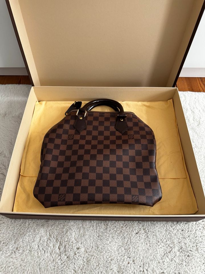 Louis Vuitton Speedy 30 Damier in Berlin