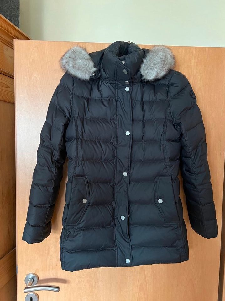 Tommy Hilfiger Daunenjacke in Zeltingen-Rachtig