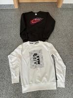 Damen Pullover von Nike beide zusammen Nordrhein-Westfalen - Oberhausen Vorschau