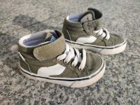 Kinder Chucks Turnschuh Sneaker grün ockerfarben 24 Bayern - Fürstenfeldbruck Vorschau