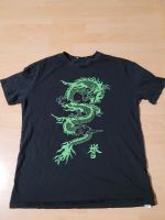 Teenager T-Shirt, schwarz Gr. M mit Drachenbild Hessen - Aßlar Vorschau