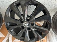 Toyota Auris Alufelgen 17 Zoll schwarz lackiert Baujahr 2016 Nordrhein-Westfalen - Bottrop Vorschau