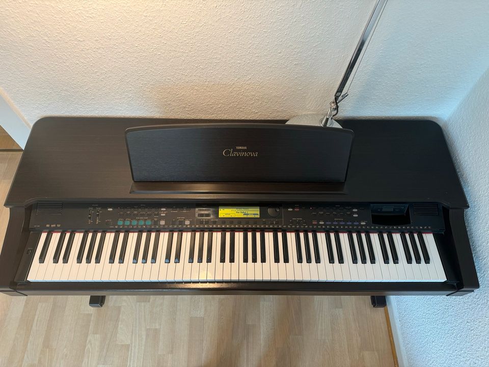Klavier E-Piano Yamaha Clavinova CVP59S in Düsseldorf