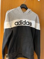 Adidas Hoodie Größe S grau-weiß-schwarz zu verkaufen Hessen - Reichelsheim (Odenwald) Vorschau