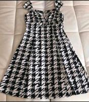 Elegantes Schwarz-Weißes Kleid Gr.M Baden-Württemberg - Balingen Vorschau