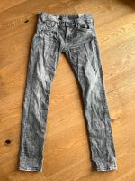 Pepe Jeans grau 164 Slim neuwertig Nordrhein-Westfalen - Lünen Vorschau