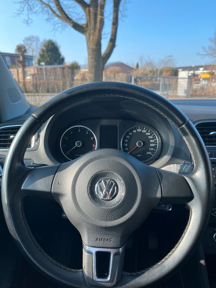 VW Polo 6R 1.4 Voll !!! in Lübeck