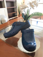 Sanita Clog Dänemark Lackleder blau Gr. 38 Pantoletten Freya NEU Nordrhein-Westfalen - Gevelsberg Vorschau