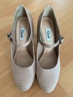 Clarks Pumps Gr 39,5 *wie neu* Hessen - Rotenburg Vorschau