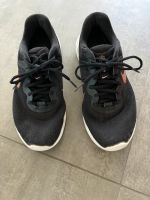 Turnschuhe/ Sneaker / Nike Größe 37,5 Nordvorpommern - Landkreis - Zarrendorf Vorschau