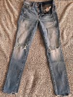 H&M Jeans im ripped look Gr. 31 Bayern - Obersinn Vorschau