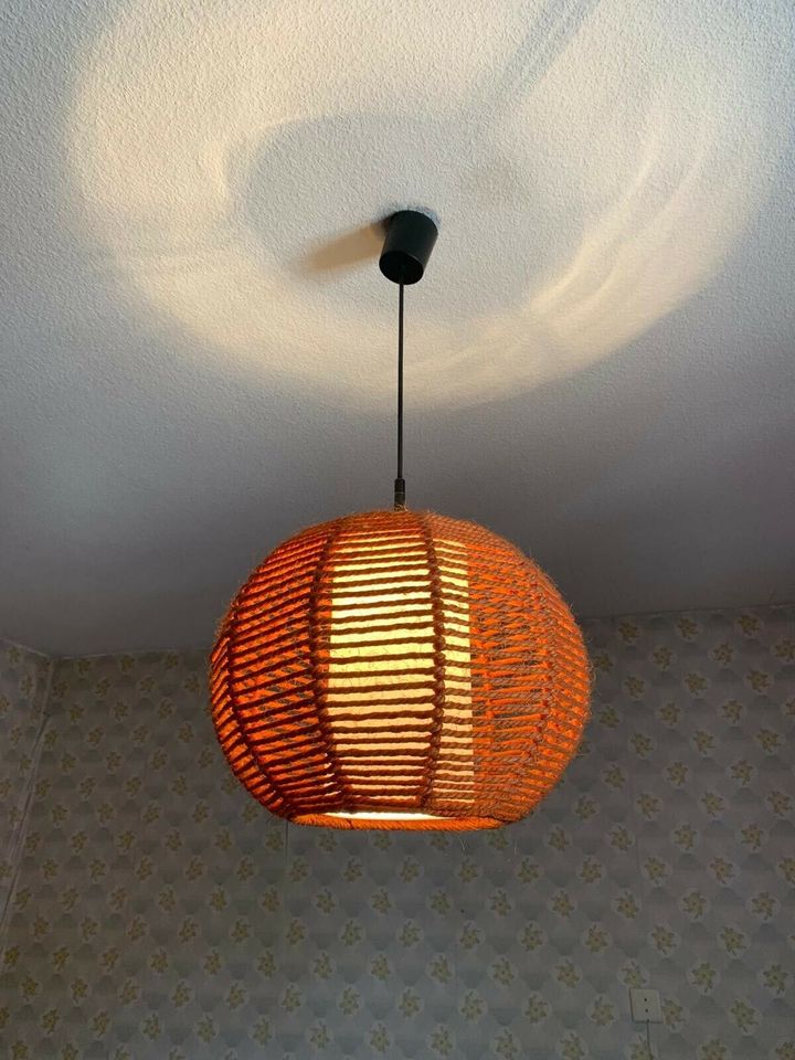 Lampe Retro Kordel, Hängelampe, sehr guter Zustand in Frankfurt am Main