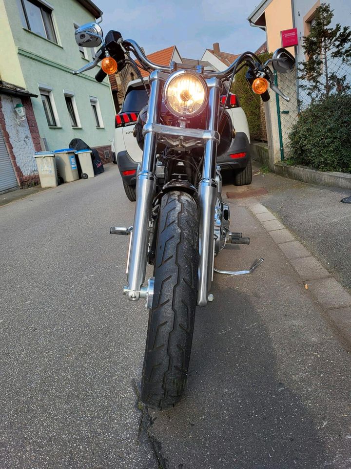 Harley Davidson super Glite custom in Mannheim