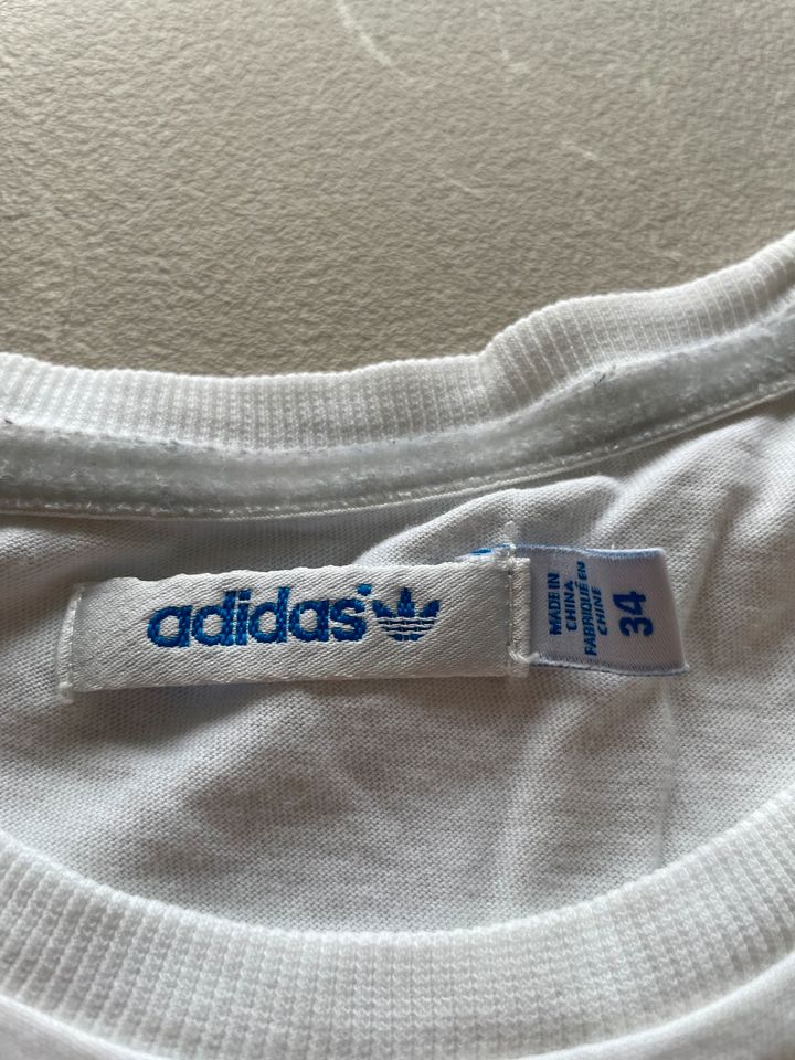 Adidas tshirt sport original in Bremen