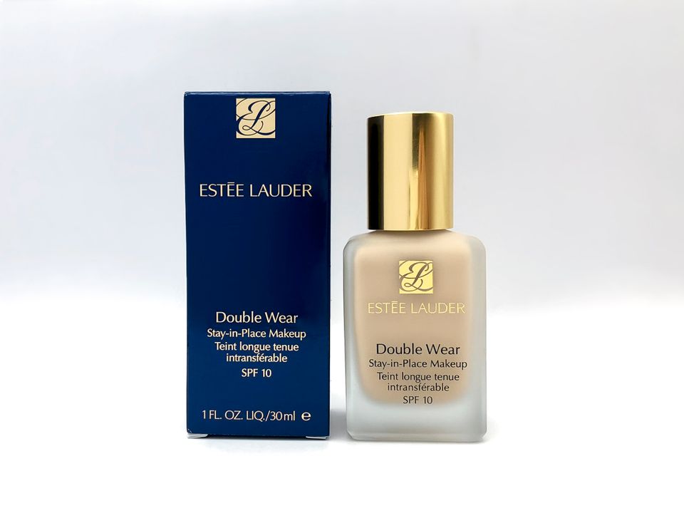 ESTEE LAUDER Double Wear Stay-in-Place Foundation / Make-up / 1N1 in Solingen