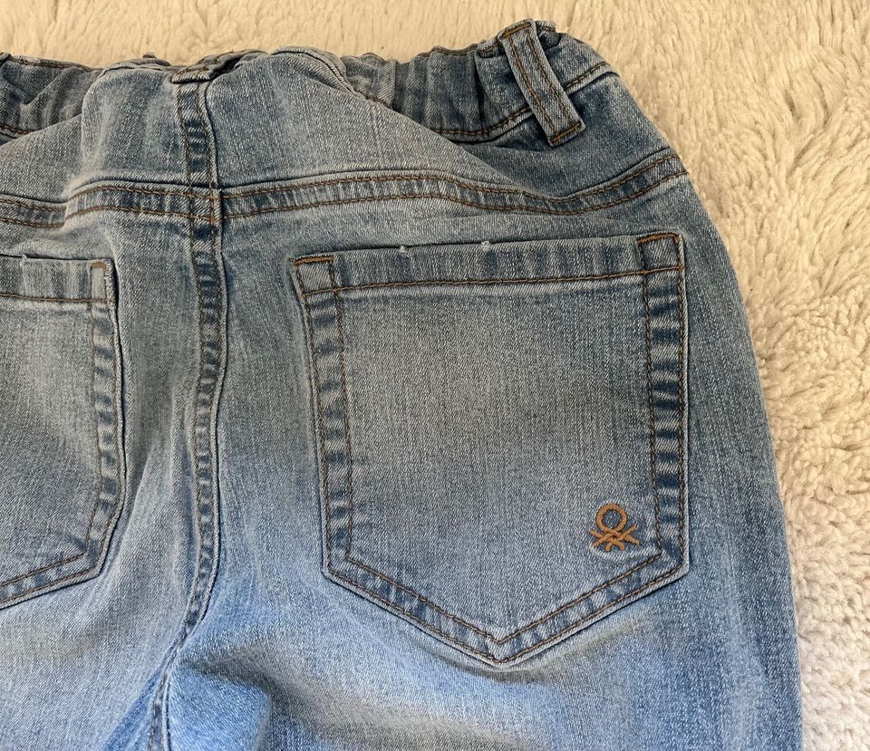 2 Paar Jeans für Jungs - ZARA & Benetton - Gr. 140 cm in Mörfelden-Walldorf