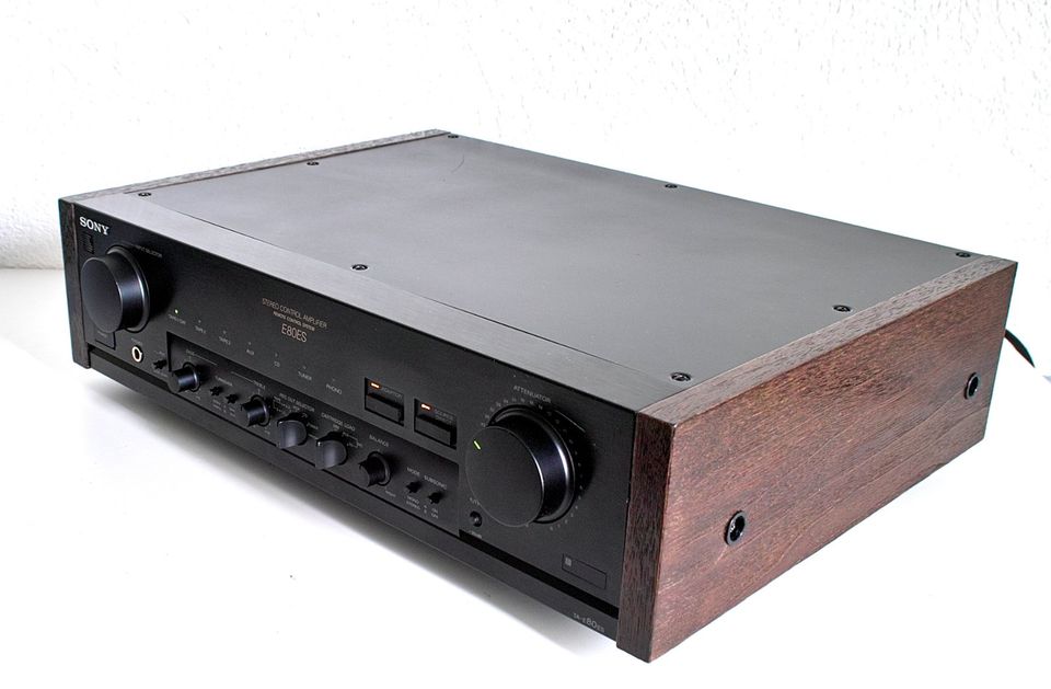 SONY TA-E80ES Vorstufe Preamp Stereo Control Amplifier in Waldshut-Tiengen