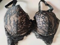 Neuwertiger BH Hunkemöller 75 E schwarz Nordrhein-Westfalen - Lippstadt Vorschau