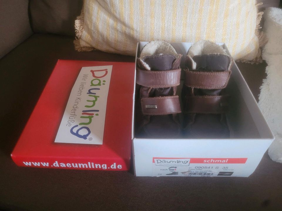 Kinder Schuhe Däumling Gr. 24 in Braun in Klein Wesenberg