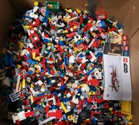 15KG Lego | Viele Minifiguren + Minifigur Teile | Gebraucht Baden-Württemberg - Pfedelbach Vorschau