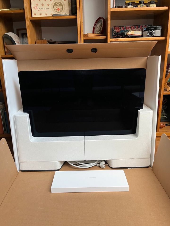 iMac 27 Zoll Retina 5K, 1TB Fusion Drive, 3.5GHz I5, 8GB RAM in Köln