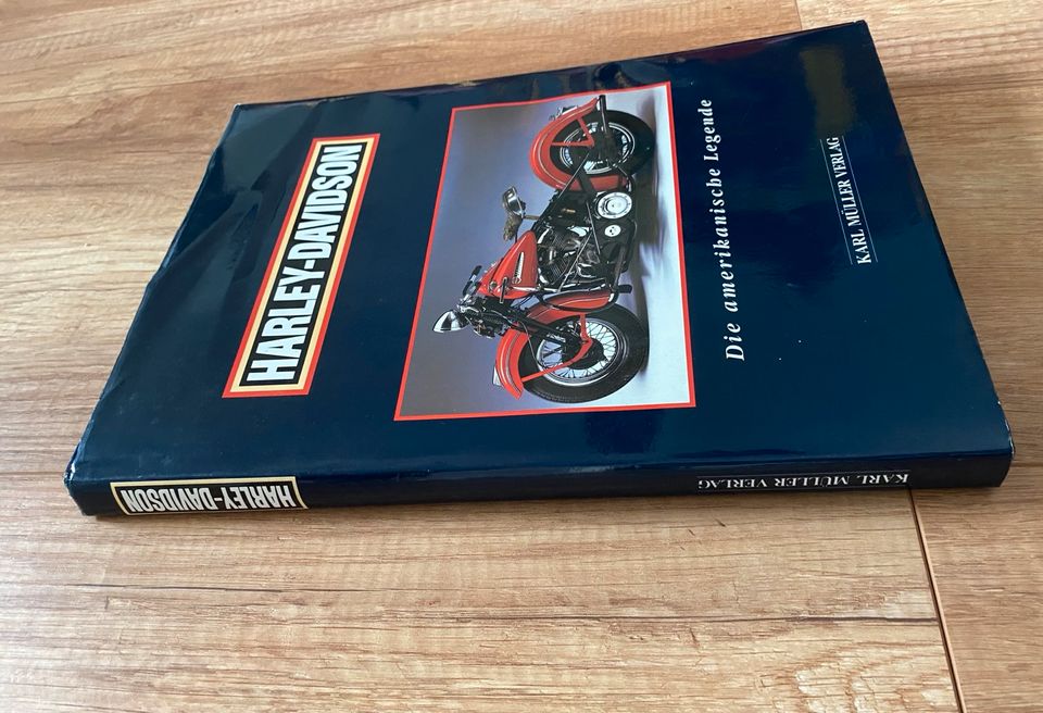 Harley Davidson Buch in Essen