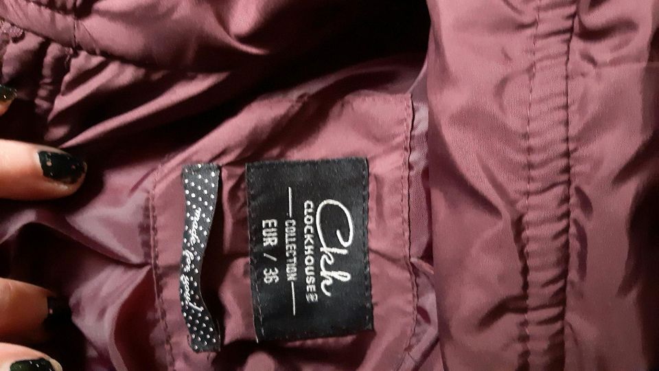 Winterjacke gesteppt bordeaux Gr. 36 in Weilheim an der Teck