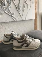 HOGAN Sneaker Weiß***Schwarz ist verkauft*** Mecklenburg-Strelitz - Landkreis - Neustrelitz Vorschau