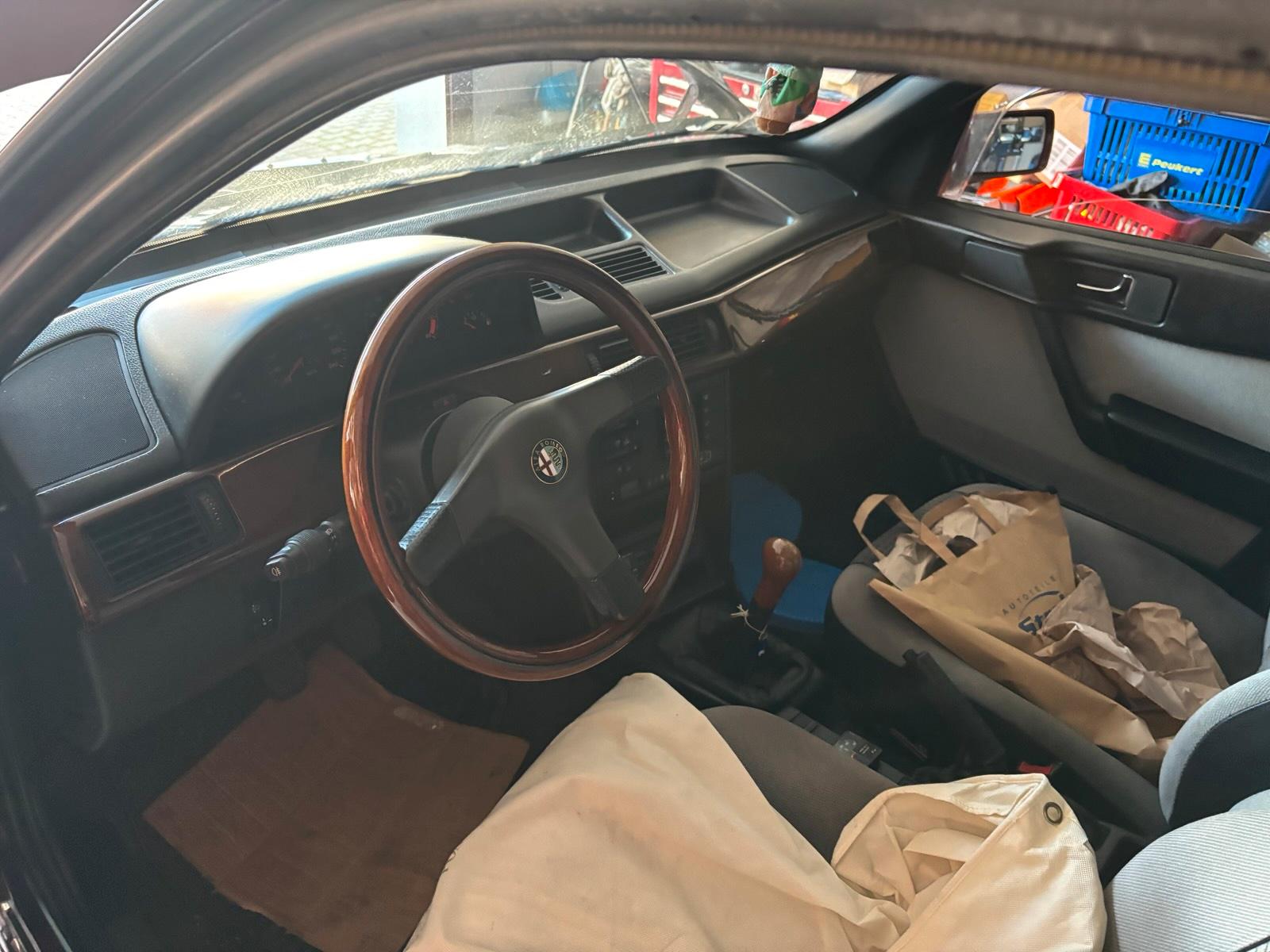 Abbildung des Autos PKW Alfa Romeo155 1.8 TS