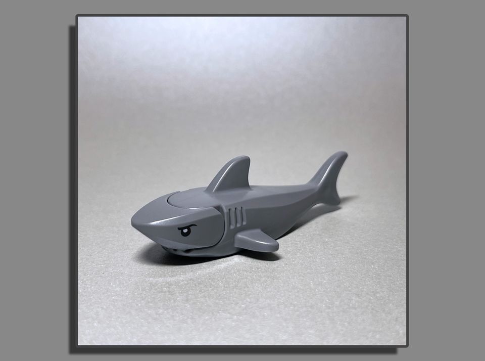 LEGO® Figuren Tiere Ozean Fische Hai klein dunkelgrau (O/P NR:5) in Ulm