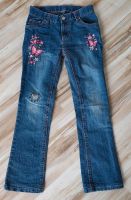 Bestickte Jeans, Gr. 140 Brandenburg - Bernau Vorschau