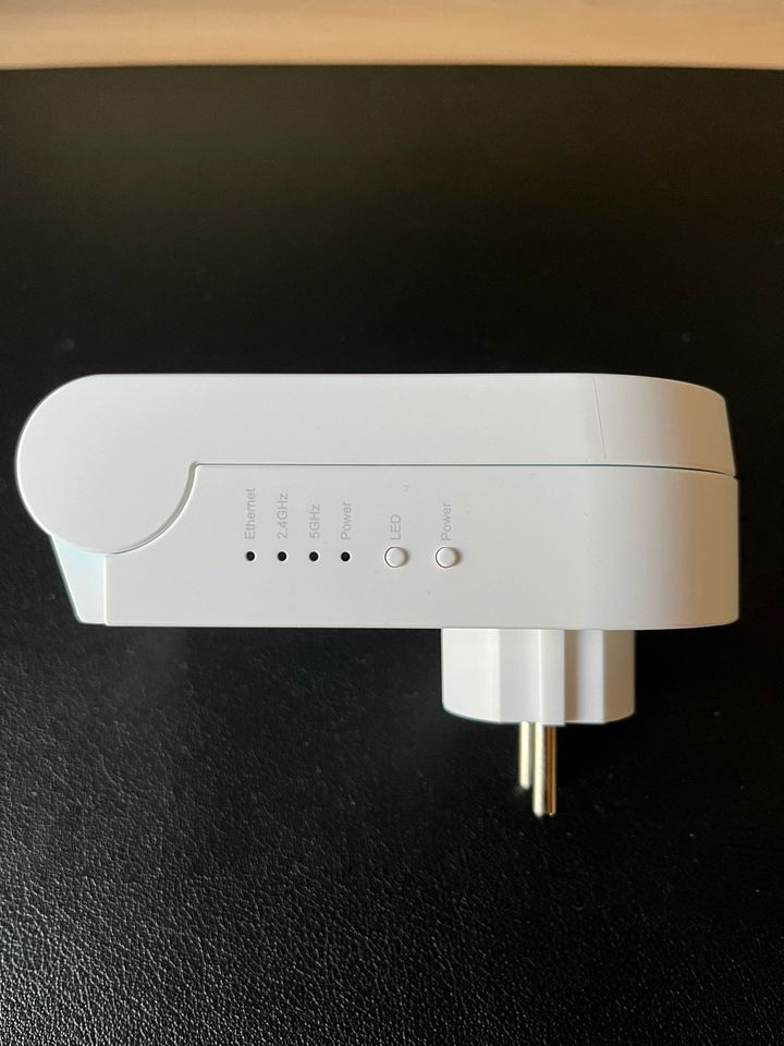 TP-Link RE 365 WLAN Repeater in Wesseling