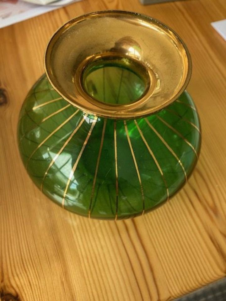 Vintage bauchige Glasvase grün m goldenen Streifen ca 11,5cm hoc in Kaiserslautern