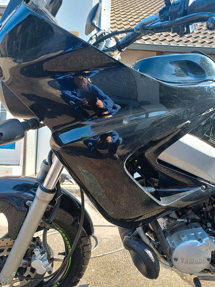 Yamaha TDR 125 nicht fahrbereit mit Motorgarantie in Augsburg