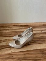 *NEU* Pumps Damen beige lack Damen High Heels (Gr. 37) Nordrhein-Westfalen - Geseke Vorschau