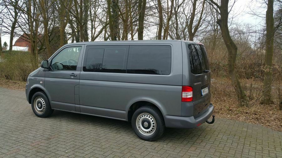 VW T5 Bulli / Bus 9Sitzer 8 Sitzen 7 Sitze leihen mieten in Bremen