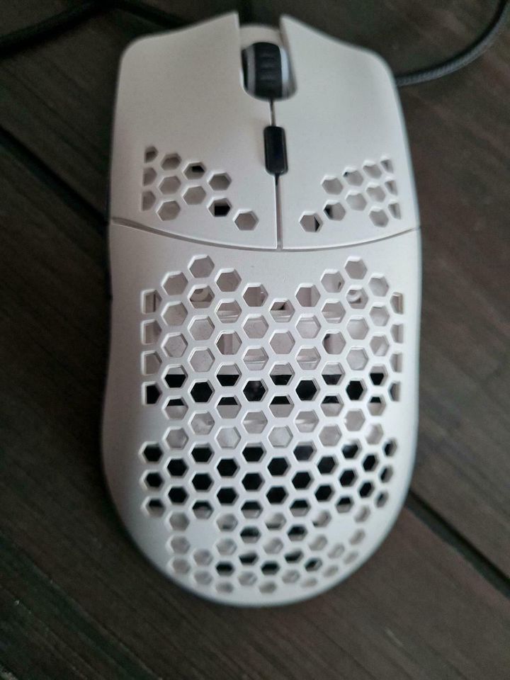 Gaming Mouse 69G (mit Licht) in Nickenich